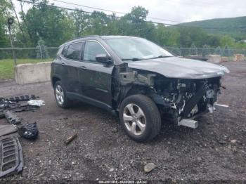  Salvage Jeep Compass