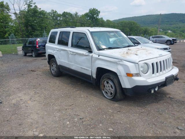 Salvage Jeep Patriot