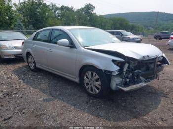  Salvage Toyota Avalon