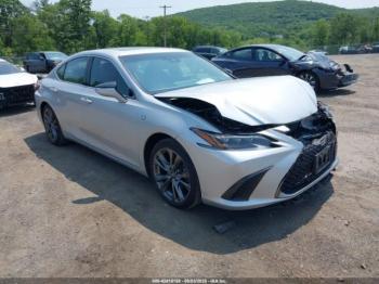  Salvage Lexus Es