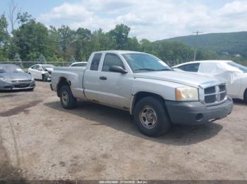  Salvage Dodge Dakota