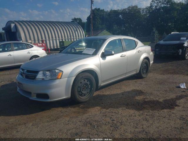  Salvage Dodge Avenger