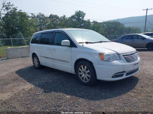  Salvage Chrysler Town & Country