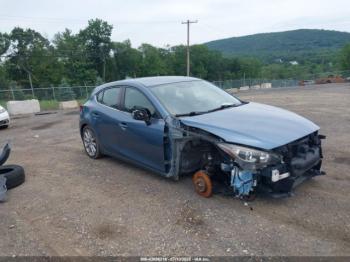  Salvage Mazda Mazda3