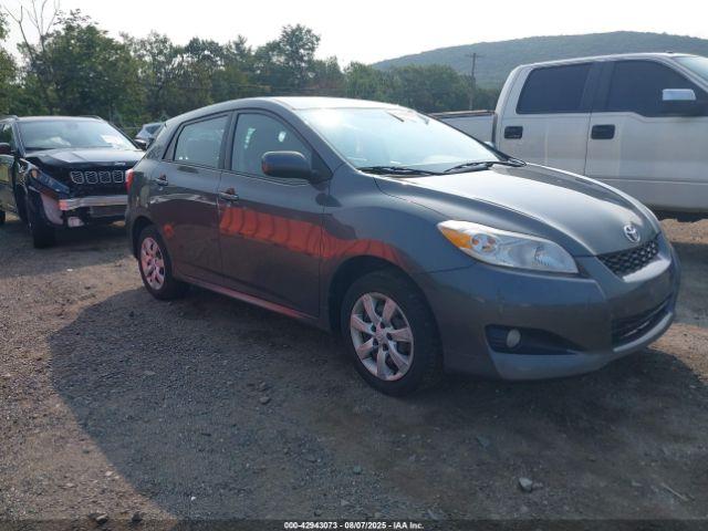  Salvage Toyota Matrix
