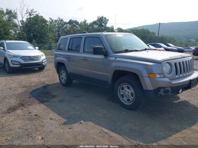  Salvage Jeep Patriot