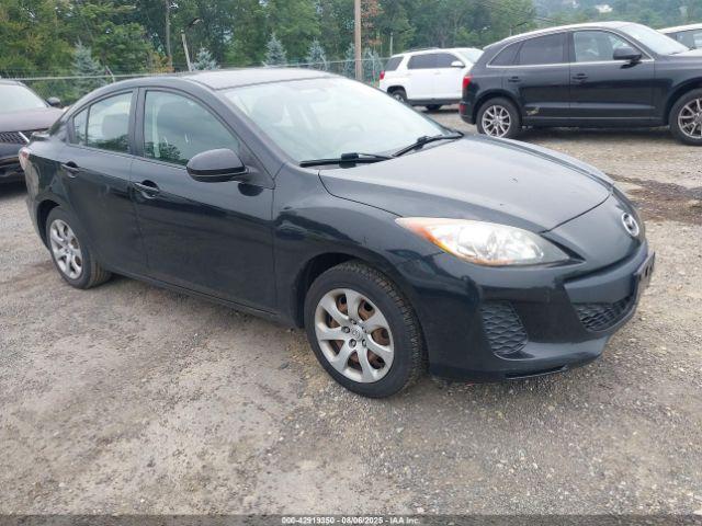  Salvage Mazda Mazda3