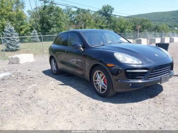  Salvage Porsche Cayenne
