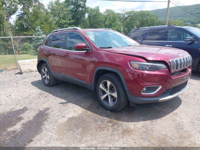  Salvage Jeep Cherokee