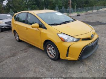  Salvage Toyota Prius v