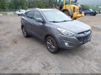  Salvage Hyundai TUCSON
