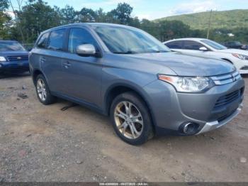  Salvage Mitsubishi Outlander