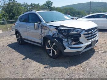  Salvage Hyundai TUCSON