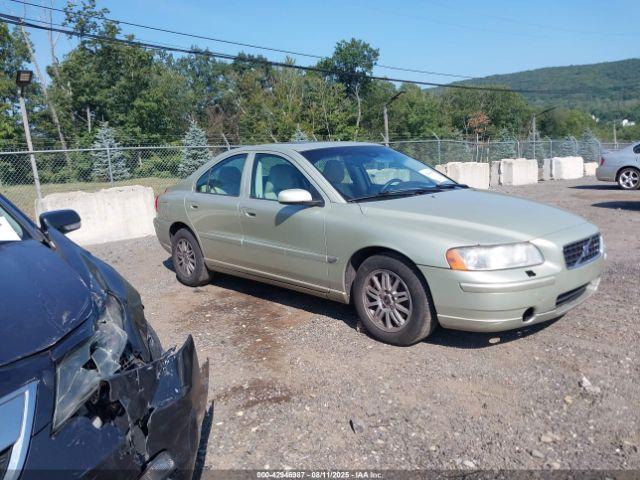  Salvage Volvo S60