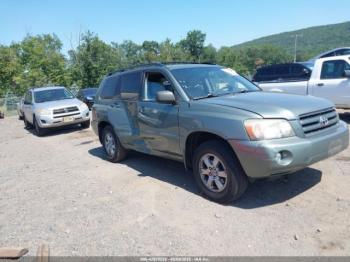  Salvage Toyota Highlander