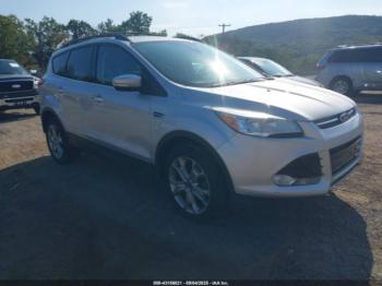  Salvage Ford Escape
