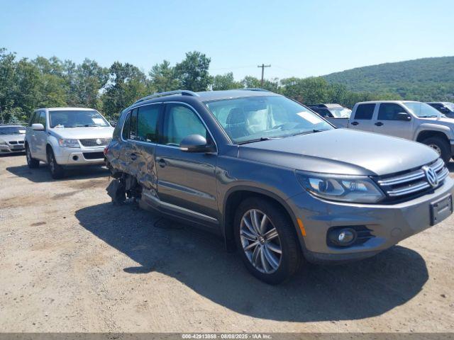  Salvage Volkswagen Tiguan