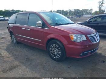  Salvage Chrysler Town & Country