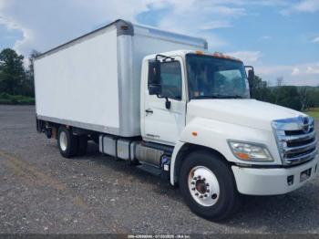  Salvage Hino 268