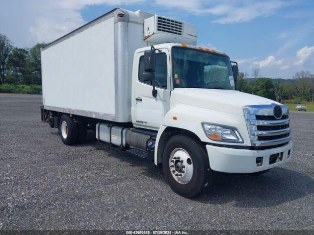  Salvage Hino 268