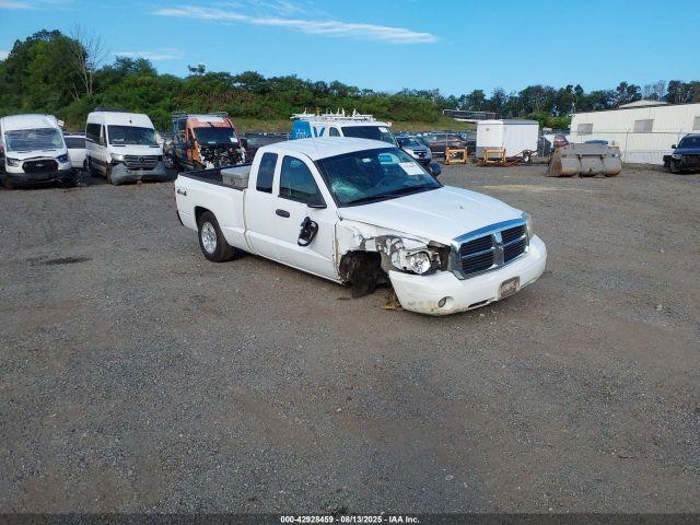  Salvage Dodge Dakota