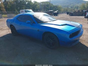  Salvage Dodge Challenger
