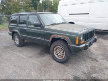  Salvage Jeep Cherokee