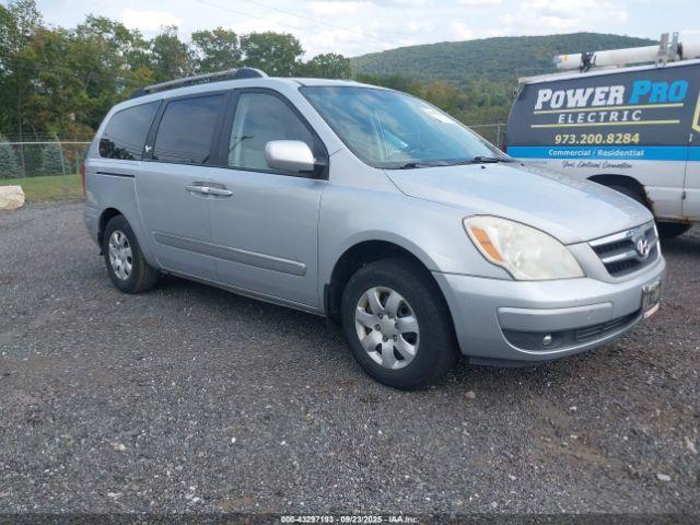  Salvage Hyundai Entourage