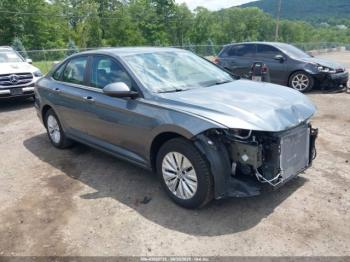  Salvage Volkswagen Jetta