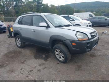  Salvage Hyundai TUCSON