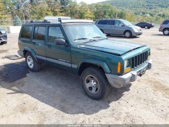  Salvage Jeep Cherokee