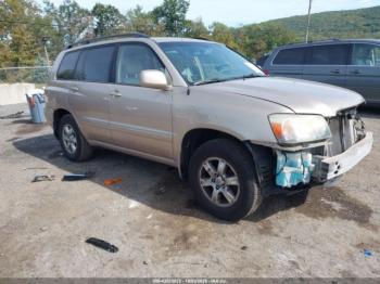  Salvage Toyota Highlander