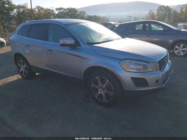  Salvage Volvo XC60