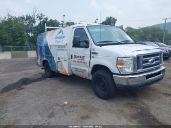  Salvage Ford E-350