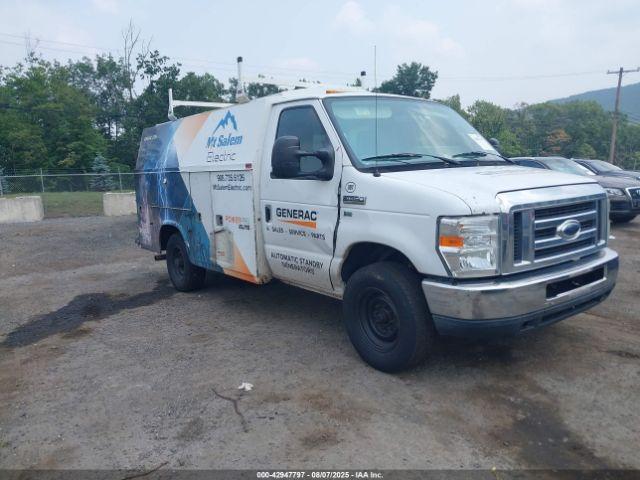  Salvage Ford E-350