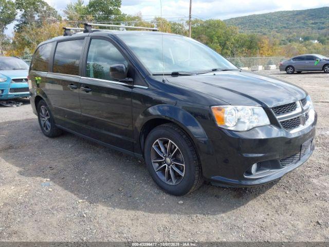  Salvage Dodge Grand Caravan