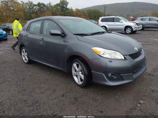  Salvage Toyota Matrix