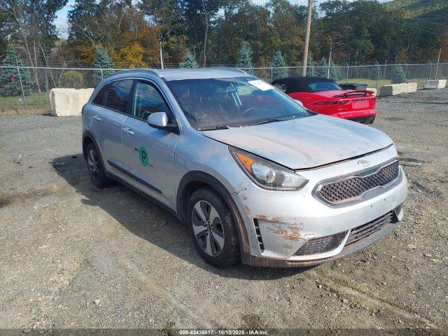  Salvage Kia Niro