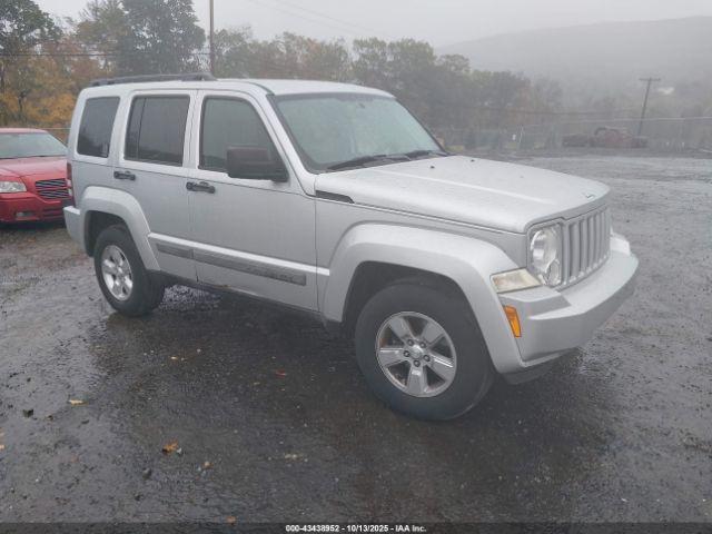  Salvage Jeep Liberty