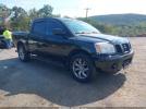 Nissan Titan Se Image 1
