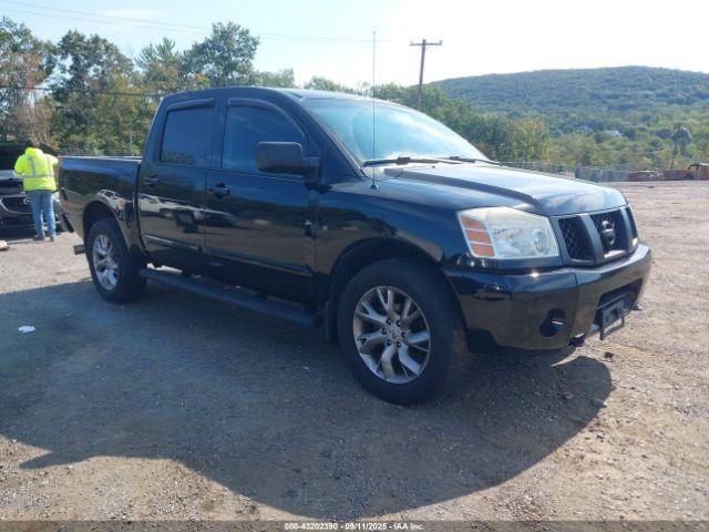  Salvage Nissan Titan