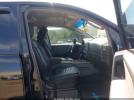 Nissan Titan Se Image 5