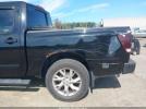 Nissan Titan Se Image 7