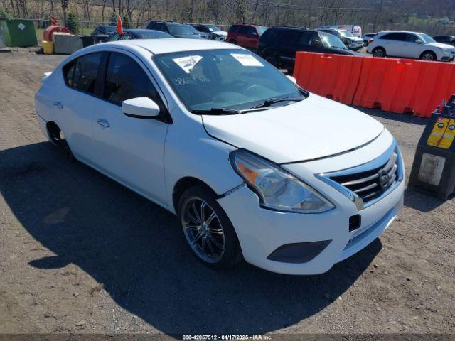  Salvage Nissan Versa