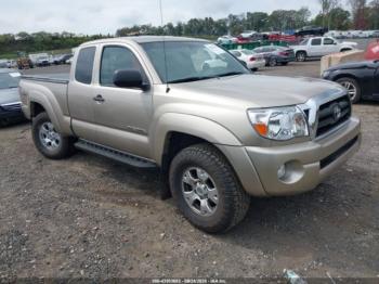  Salvage Toyota Tacoma