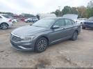 Volkswagen Jetta Image 2