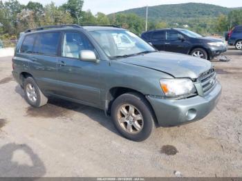  Salvage Toyota Highlander
