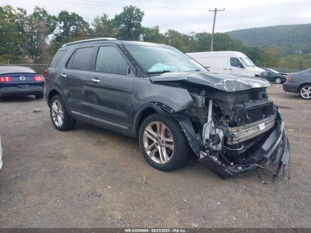  Salvage Ford Explorer