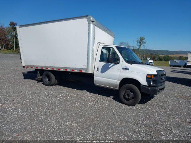  Salvage Ford E-350