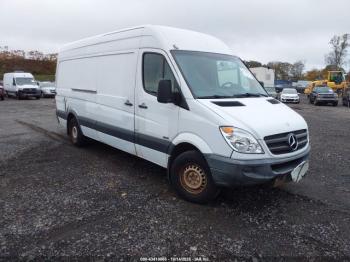  Salvage Mercedes-Benz Sprinter 2500